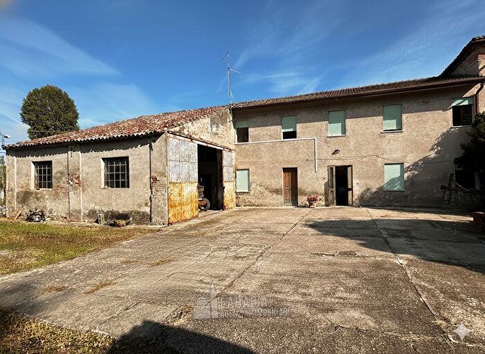 Casa con 5 locali in vendita in Via Nazario Sauro, Masi