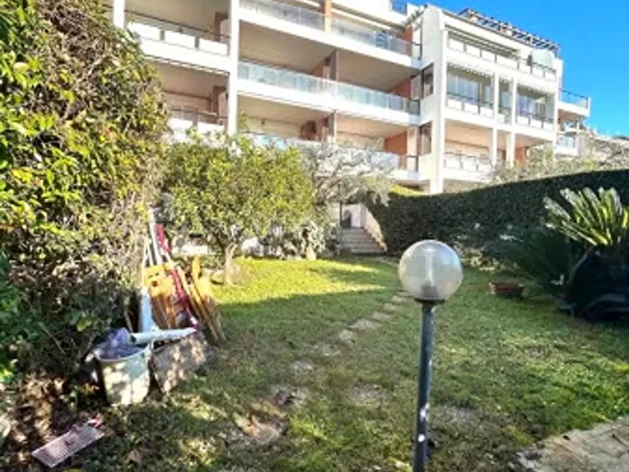 Appartamento quadrilocale in vendita in Via Zaccaria Negroni, Nettuno