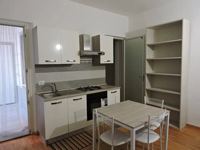 Appartamento trilocale in affitto in Pisa