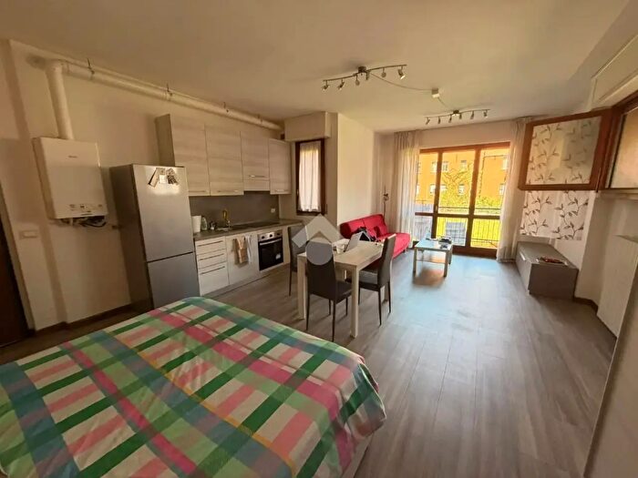 Appartamento monolocale in affitto in Via Piero Gobetti, Pavia