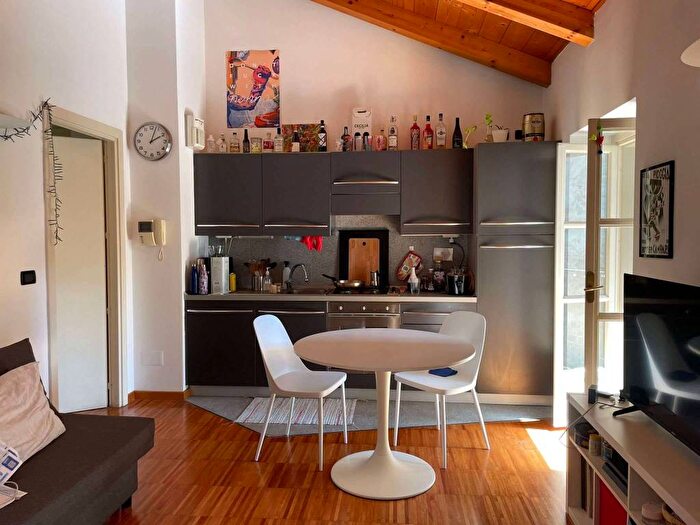 Appartamento bilocale in affitto in corso Cairoli, Via della Rocca, Torino