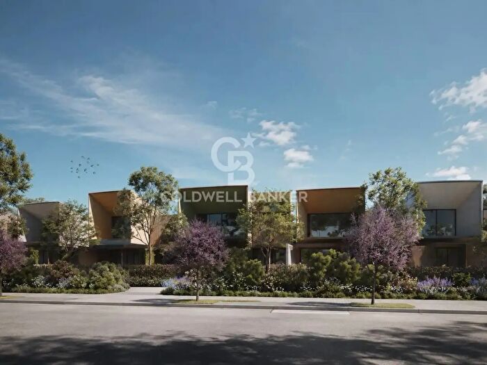 Casa con 5 locali in vendita in Viale Torino, Riccione