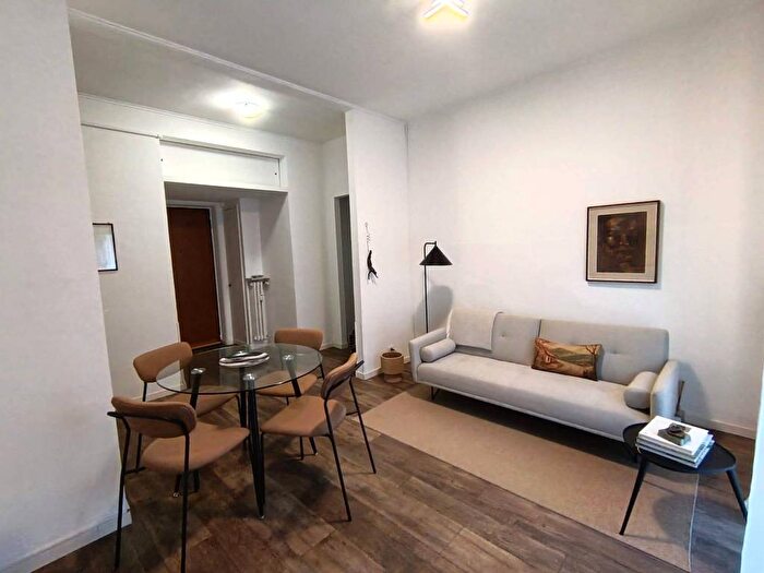 Appartamento bilocale in affitto in Via Pisanello, Gambara, Milano