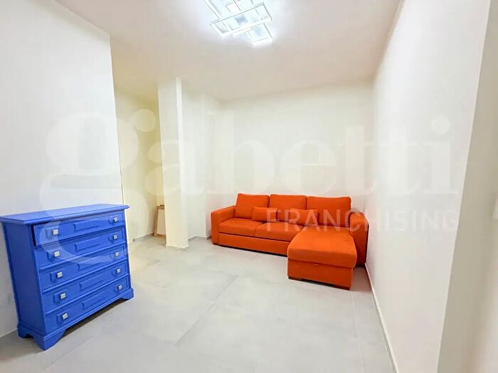 Appartamento bilocale in vendita in Strada degli Ulivi, Finale Ligure