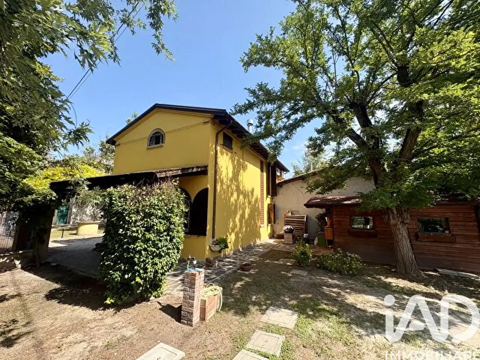 Casa trilocale in vendita in Via per Concordia, Cavezzo