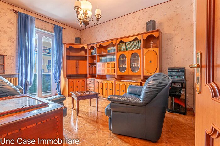 Appartamento trilocale in affitto in Strambino, Strambino