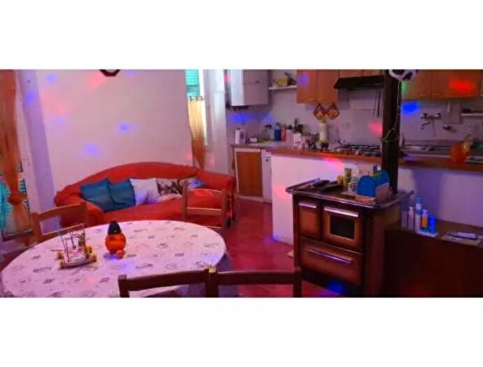 Appartamento monolocale in vendita in Piazza del Mercato, Santo Stefano DAveto