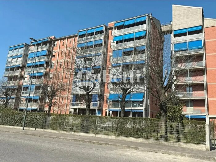 Appartamento quadrilocale in vendita in Corso Salvemini, Torino