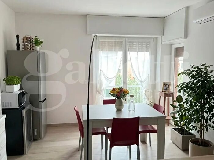 Appartamento trilocale in affitto in Via Dagnini, Bologna