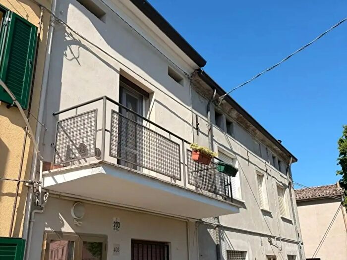 Casa trilocale in vendita in Via Valli, Mirandola