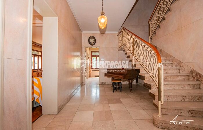 Casa con 5 locali in vendita in Via Beata Maria Chiara Rovigo, Rovigo