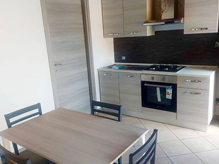 Appartamento bilocale in affitto in Via San Pietro in Verzolo, San Pietro, Pavia