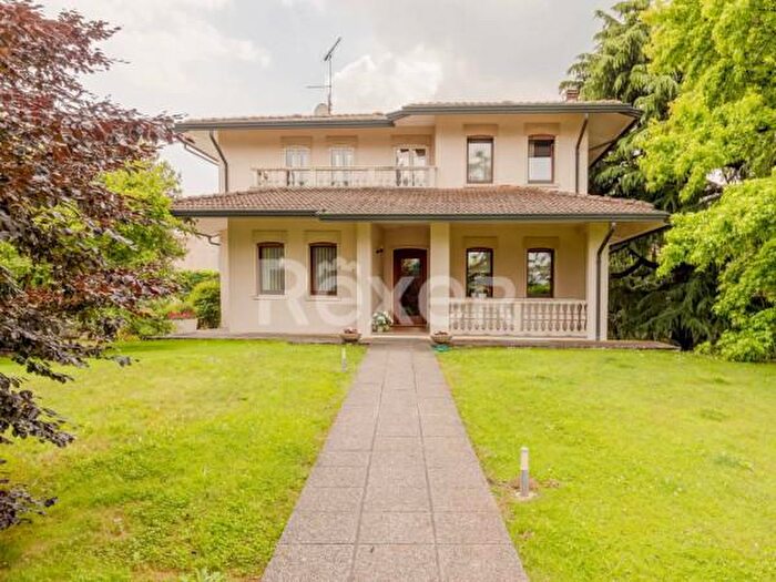 Casa con 6 locali in vendita in Sabbioni, Poiana Maggiore