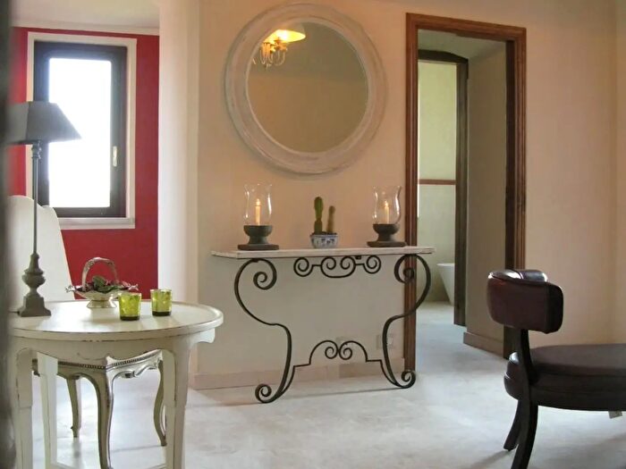 Appartamento trilocale in affitto in Fosdinovo