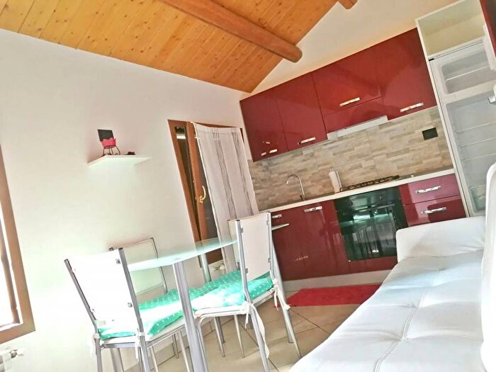 Appartamento trilocale in affitto in Centro Storico, Rovigo