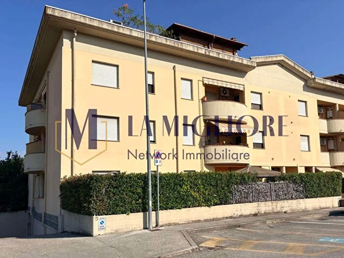 Appartamento quadrilocale in vendita in Piazza Binario Ventuno, Agliana