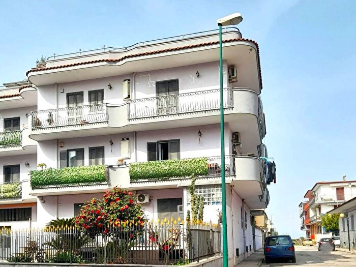 Appartamento quadrilocale in affitto in Via Pablo Picasso, Centro, Casalnuovo di Napoli