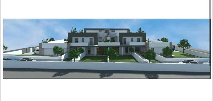 Casa trilocale in vendita in Via delle Azalee, Nettuno