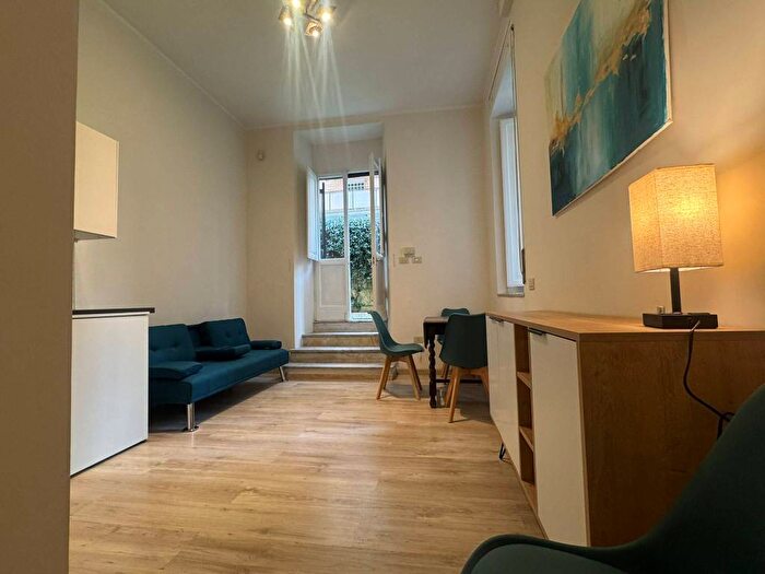 Appartamento bilocale in affitto in Via Agri, Trieste Coppedè, Roma