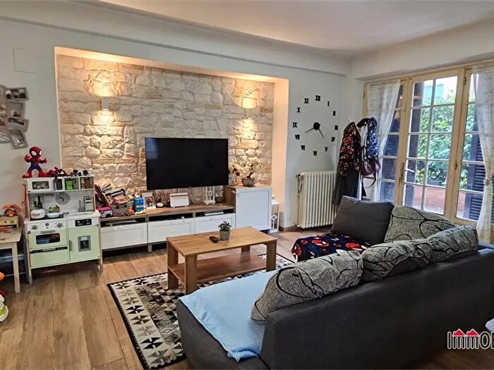 Appartamento trilocale in vendita in Colle Di Val D'Elsa