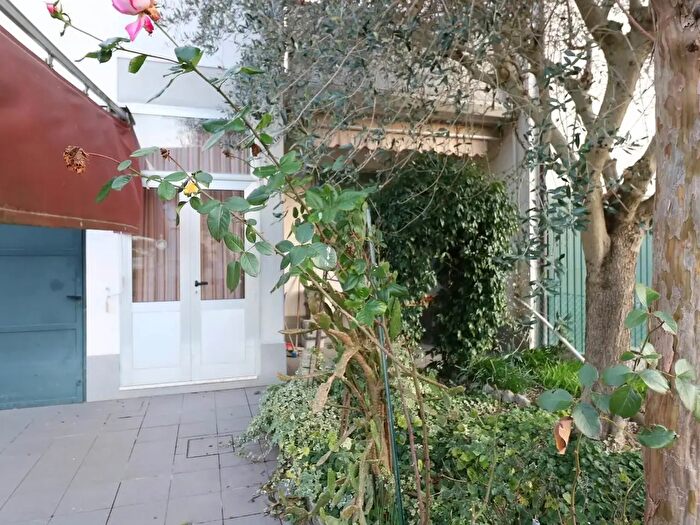 Casa con 7 locali in vendita in Conselice