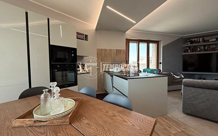 Appartamento quadrilocale in vendita in Via Germonio, Grugliasco