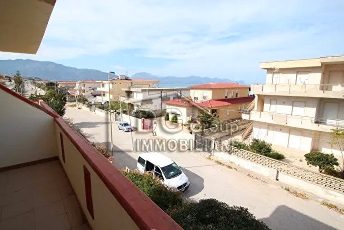 Appartamento trilocale in vendita in Zon Aleccia, Alcamo