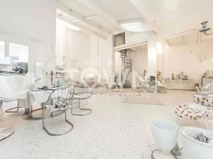 Appartamento con 6 locali in vendita in Corso Marzo, Milano