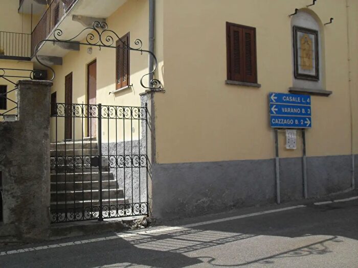 Appartamento bilocale in affitto in Via Vanetti, Inarzo