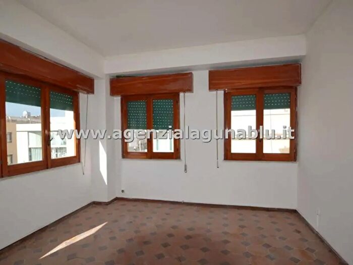 Appartamento trilocale in vendita in Corso Vittorio Veneto, Mazara Del Vallo