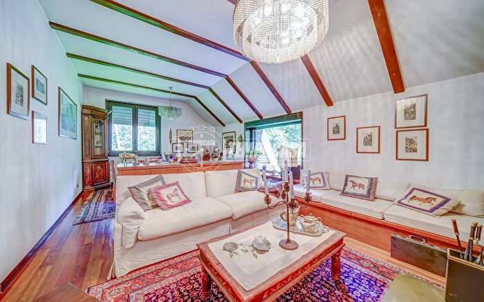 Casa in vendita in Via Valle, Somma Lombardo