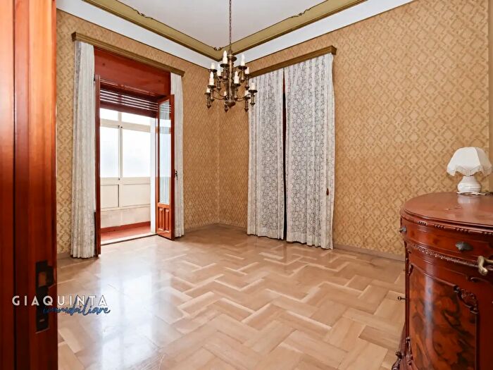 Appartamento trilocale in vendita in Via Trieste, Palagonia