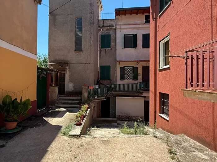 Appartamento con 5 locali in vendita in Ferentino