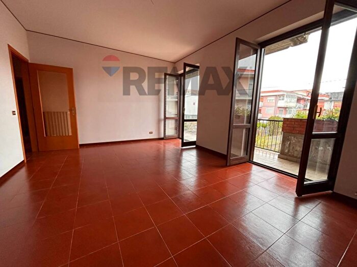 Appartamento quadrilocale in affitto in Via Caramme, Valverde