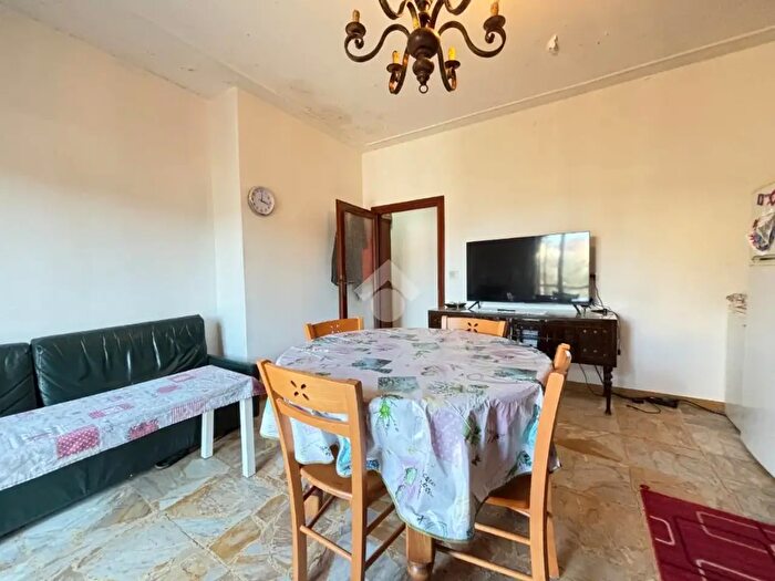 Appartamento trilocale in vendita in Via Antonio Labriola, Pontassieve