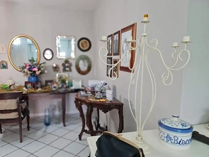 Appartamento con 5 locali in vendita in Carrara