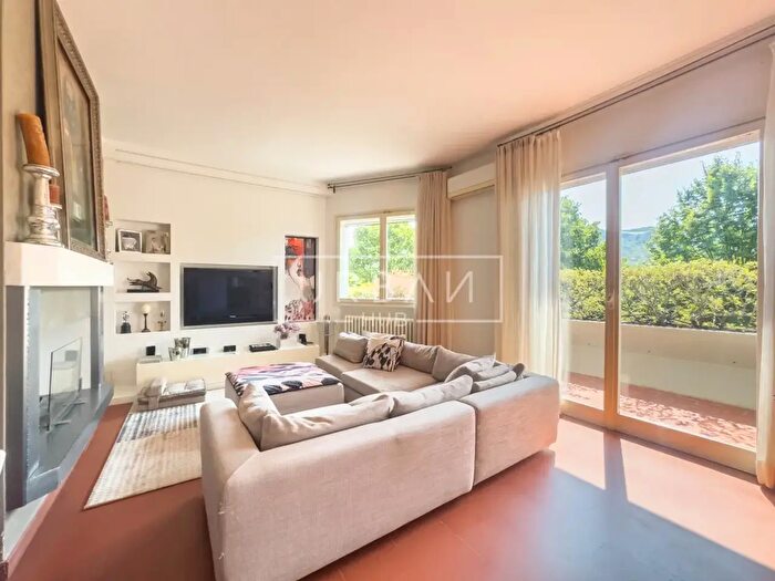 Casa con 7 locali in vendita in Predappio