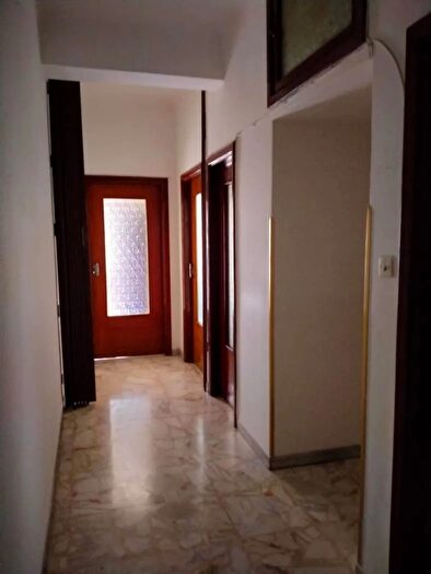 Appartamento trilocale in vendita in Via Colonnello Giovanni Cugini Tre Carrare Taranto Taranto, Taranto