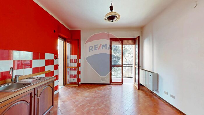 Appartamento trilocale in vendita in Via Martiri della Benedicta, Rossiglione