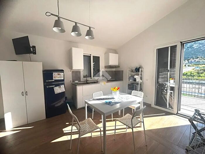 Appartamento monolocale in affitto in Via Chiesazza Sperone, Altavilla Milicia