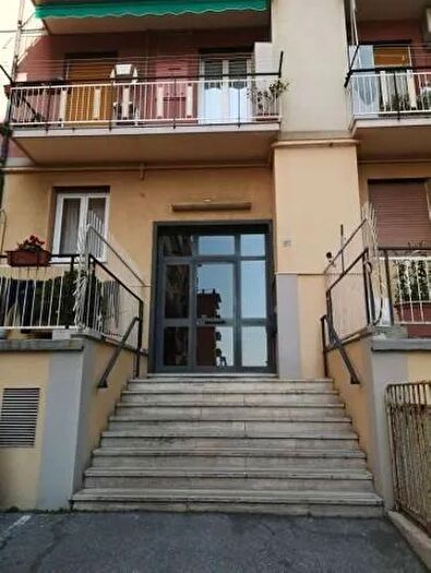 Appartamento quadrilocale in vendita in Via Zuccarello Genova, Genova