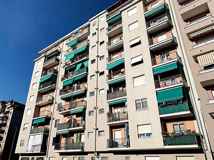 Appartamento trilocale in vendita in Sesto San Giovanni