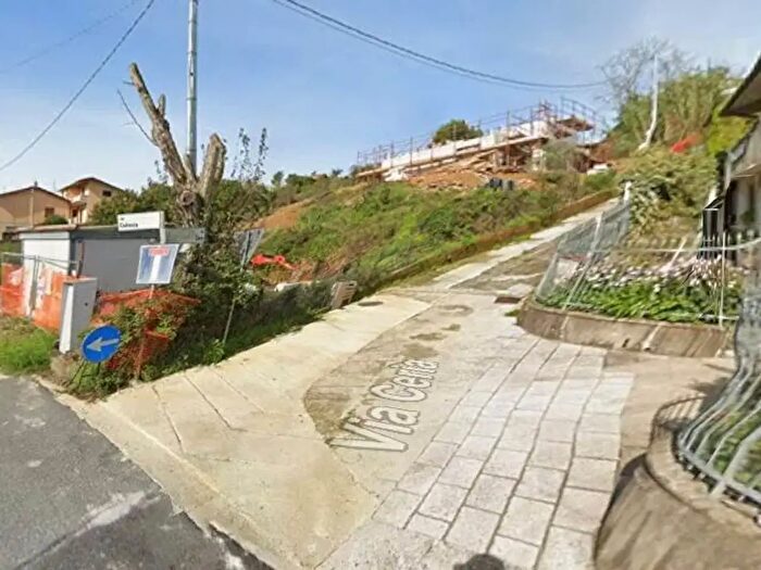 Appartamento con 8 locali in vendita in Fraz Monti Via Ceria, Licciana Nardi