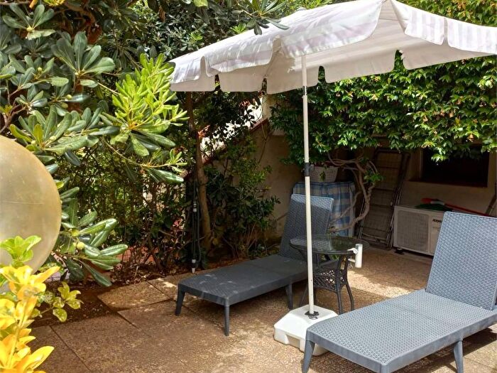 Casa quadrilocale in affitto in Via John Fitzgerald Kennedy, Porto Azzurro