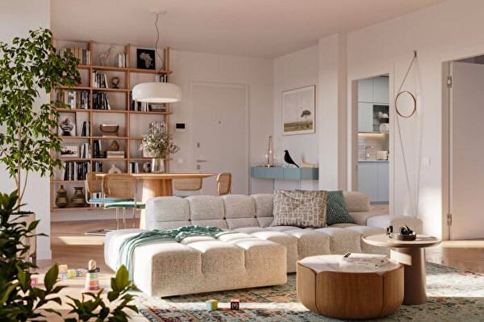 Appartamento trilocale in vendita in Via Novara, Abbiategrasso