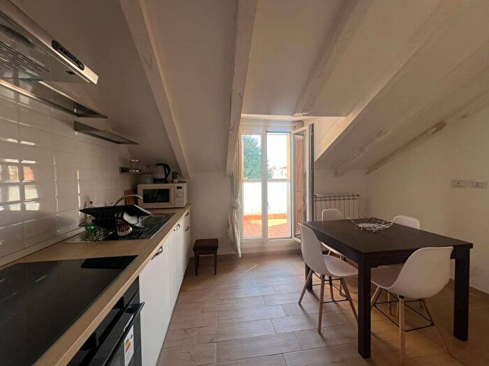 Appartamento bilocale in affitto in Via Palanzone, Niguarda, Milano