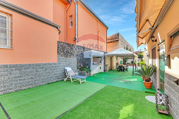 Casa con 5 locali in vendita in Via Monte Nero, Cinisello Balsamo