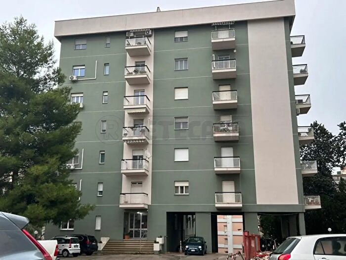 Appartamento con 5 locali in vendita in Via Malta, Caltanissetta