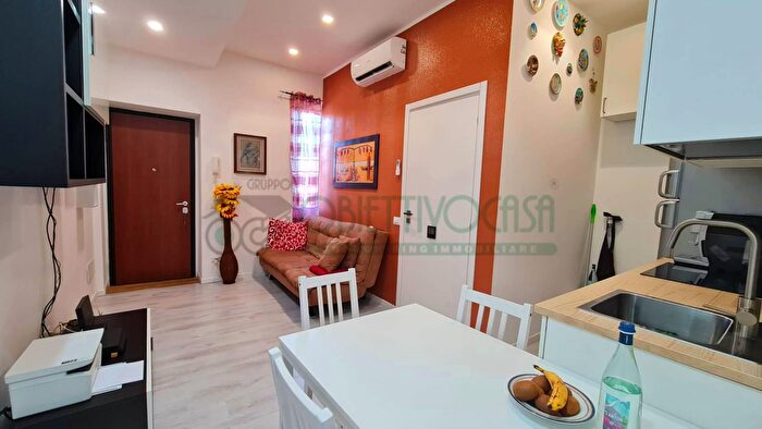 Appartamento bilocale in vendita in Via Piave, Lodi Vecchio