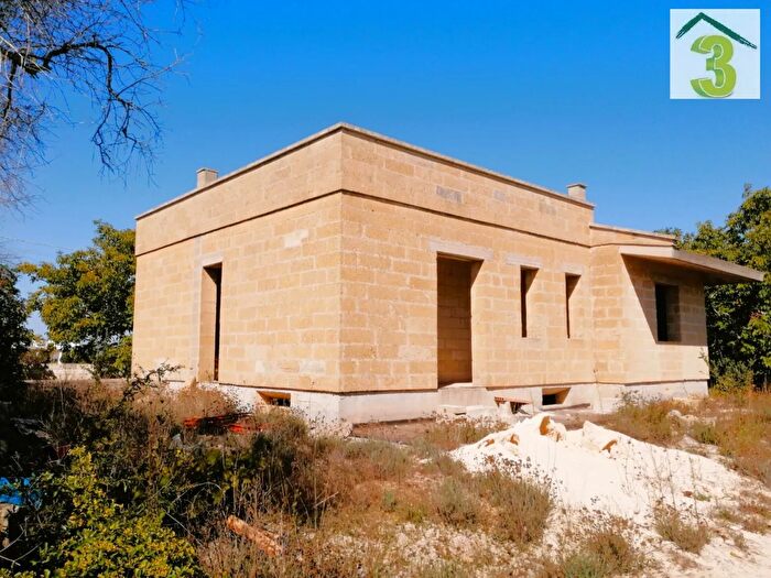 Casa trilocale in vendita in Tricase